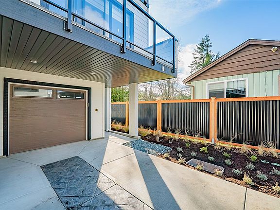 3rd image of 1615 Northfield Rd #107