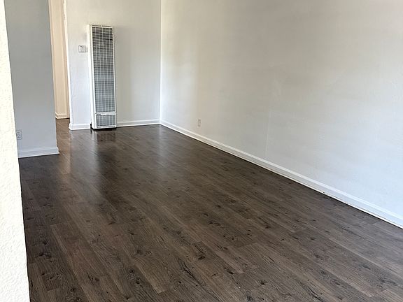 3rd image of 717 Shepherd Ave #1