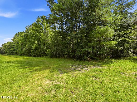 4th image of 143 PINE TREE Road
