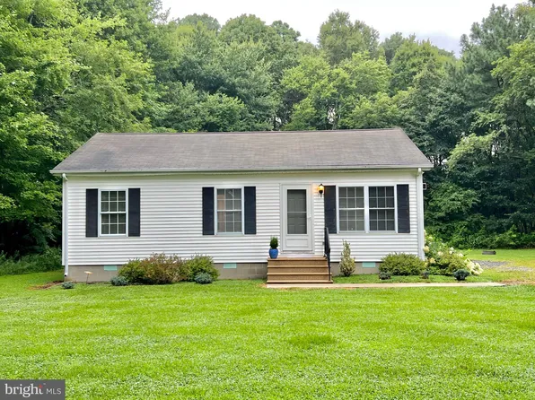 28312 Holland Crossing Rd, Marion Station, MD 21838