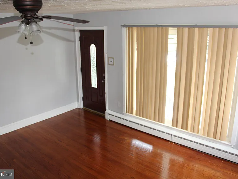 4983 Whitaker Ave — Photo 12