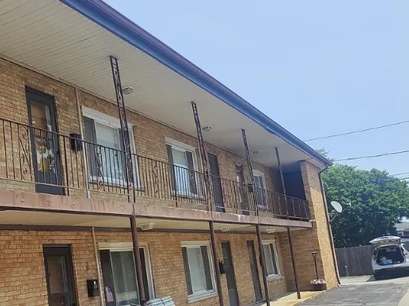 29 N Hillside Ave APT 2, Hillside, IL 60162
