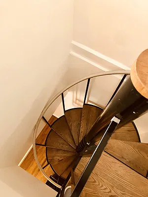 Rented by Real Broker NY LLC | media 11