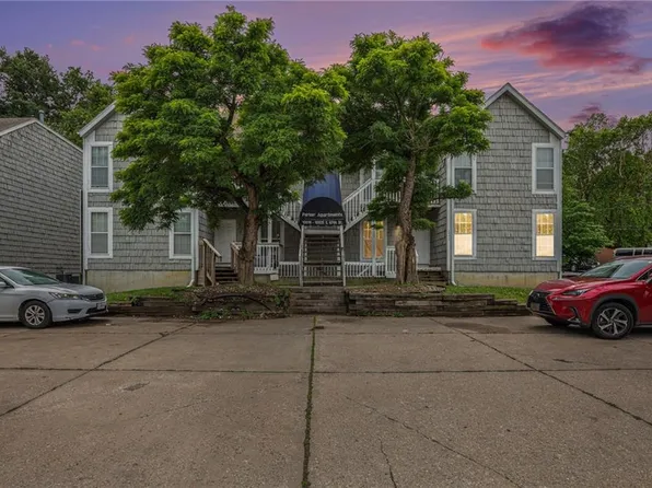 10019 E 67th St, Raytown, MO 64133