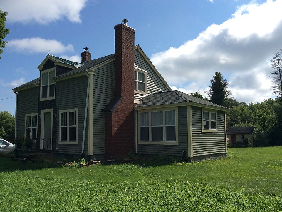 2nd image of 94 Moulton Hill Rd