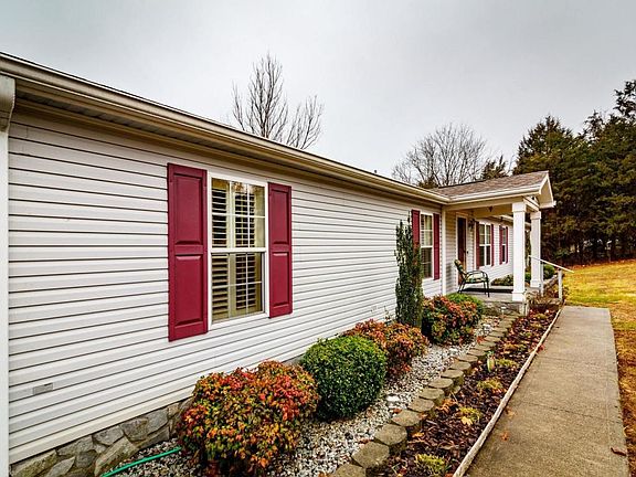 4th image of 730 Bluewater Dr