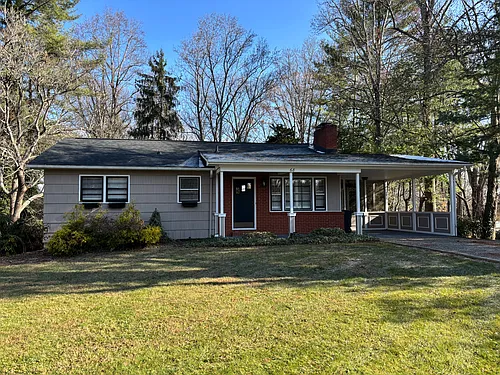 68 Oak Hill Rd Photo 1
