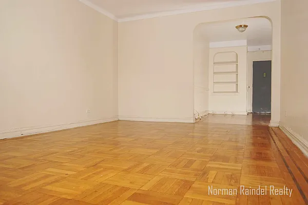 Rented by Norman Raindel, LREB | media 7