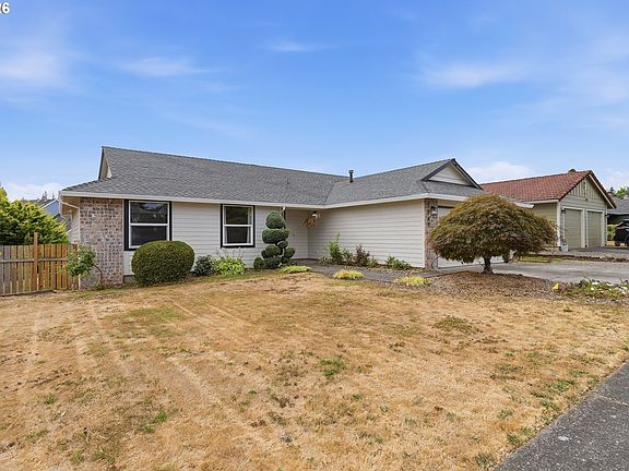 3rd image of 3848 SW 8th St