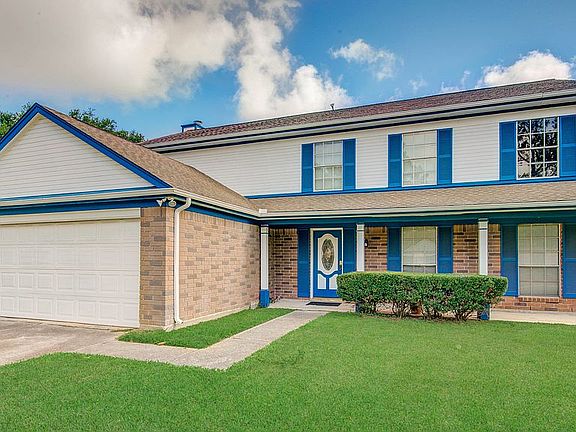 2nd image of 18174 Garden Manor Dr