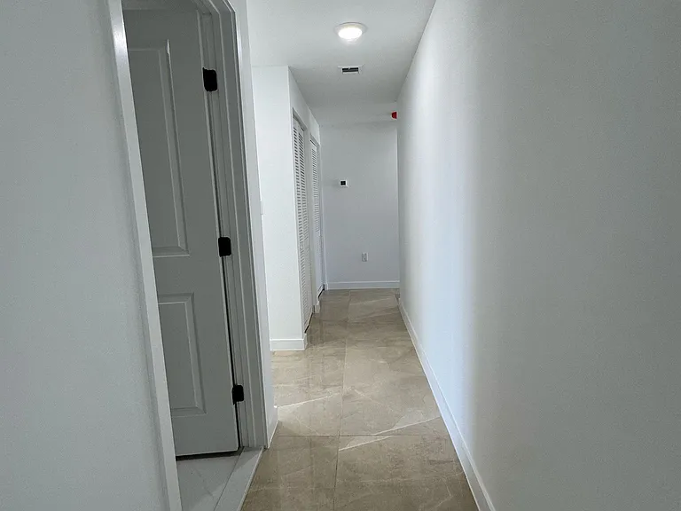 26151 SW 147th Ave — Photo 14