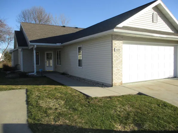 609 Springbrook Circle, Deforest, WI 53532