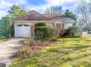 1 Fir Rd, Manahawkin, NJ 08050