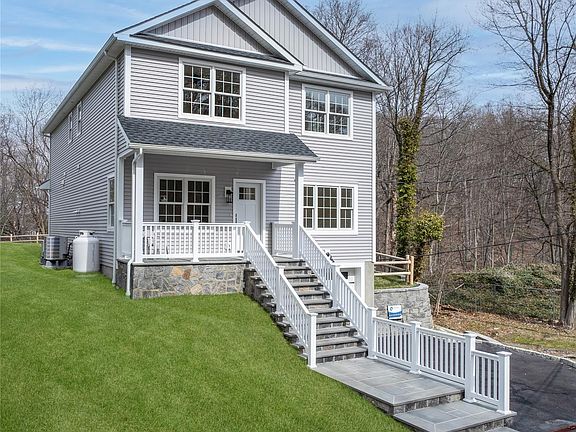 4th image of 16 Stephens Lane