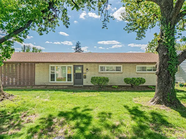 501 Sunshine Dr, Festus, MO 63028