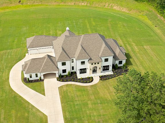 2nd image of 9080 Forest Meadows Dr