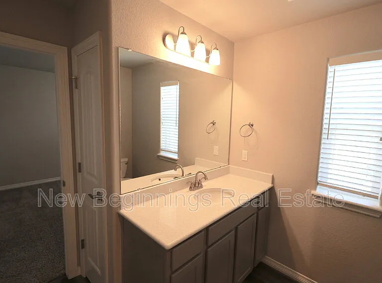 4834 Olympus Dr — Photo 22