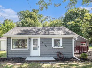 1910 Phillips Ave, Holt, MI 48842