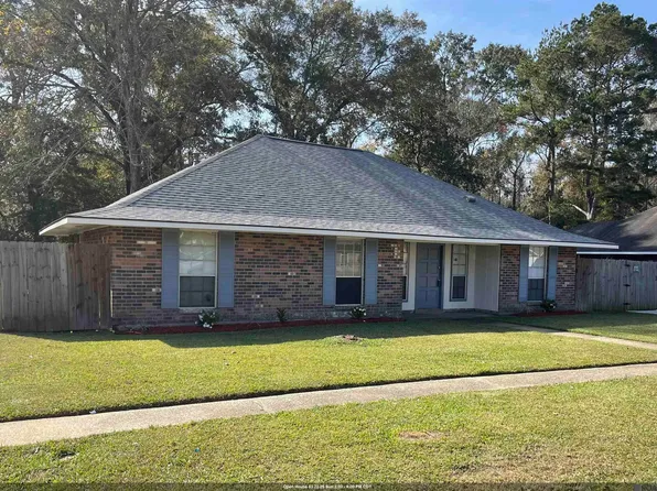 9734 Hardwood Dr, Baton Rouge, LA 70818