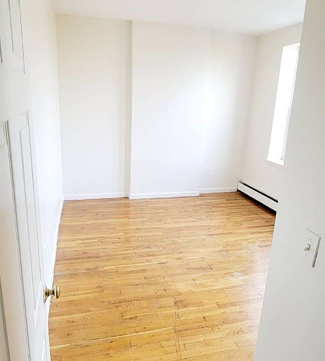1st image of 2301 Loring Pl N #2