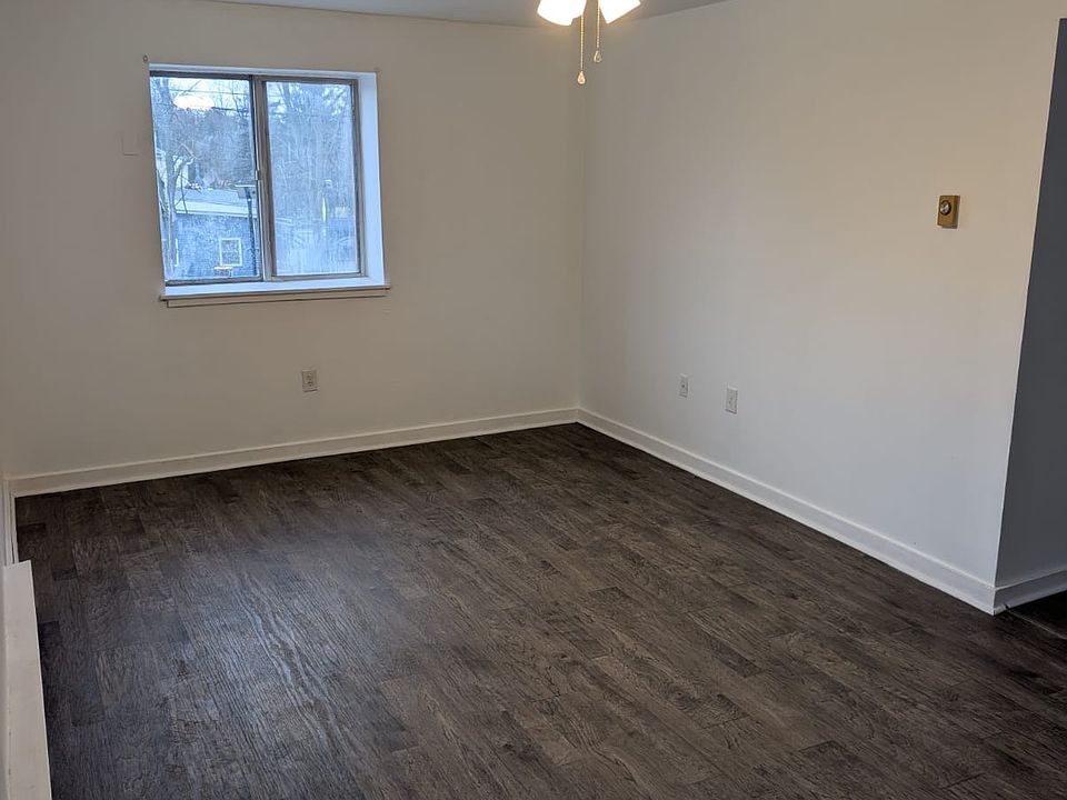 1st image of 6631 Chester Ave #1