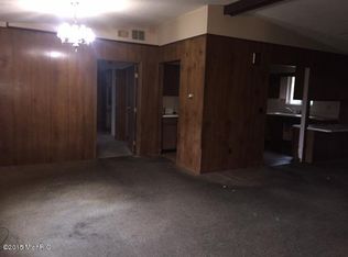 5010 State Rd, Hillsdale, MI 49242