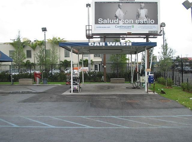1st image of 599 NW 27th Ave