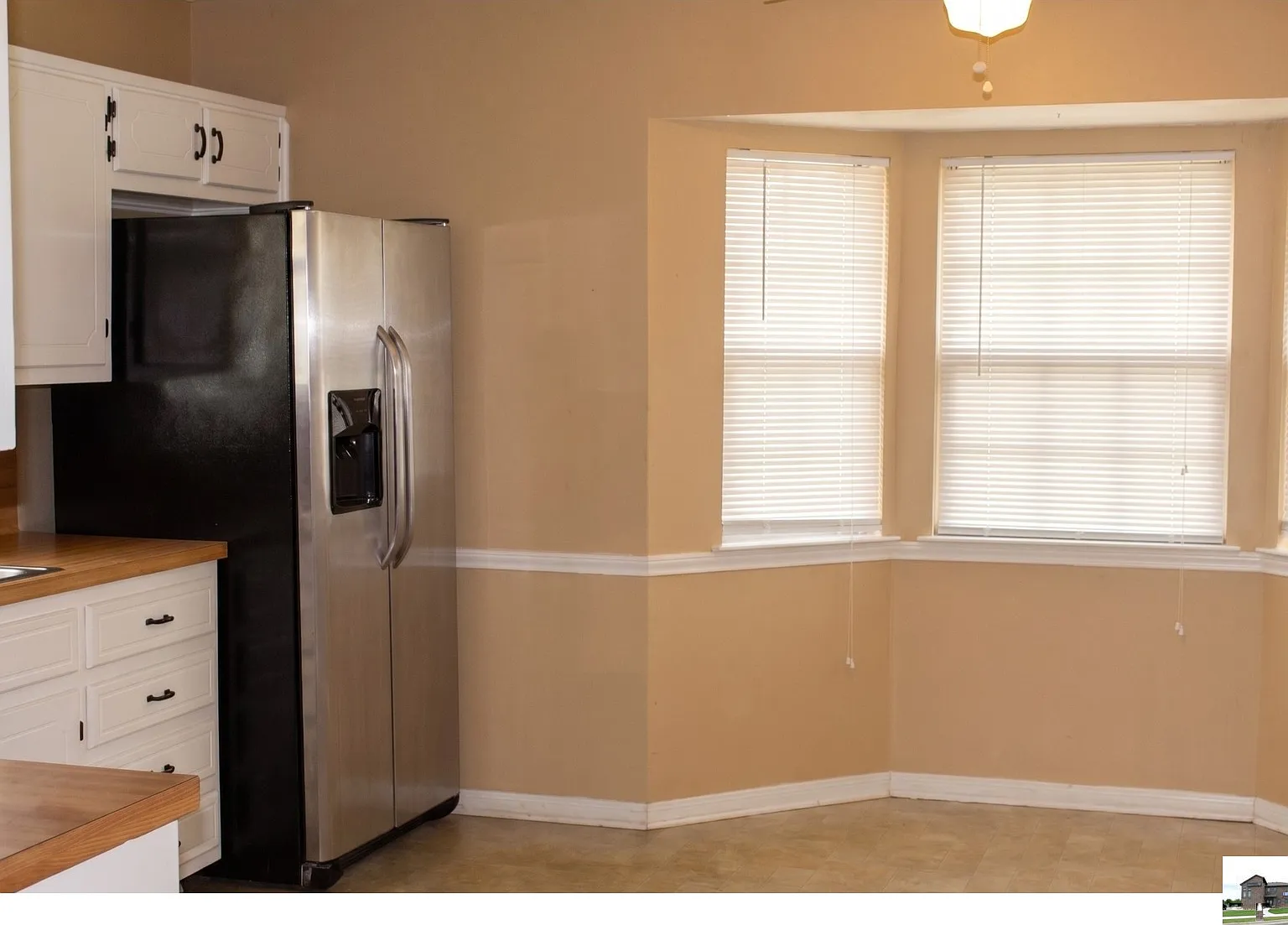 3 bed, 2.0 bath, 1173 sqft, $1,200 — Photo 4