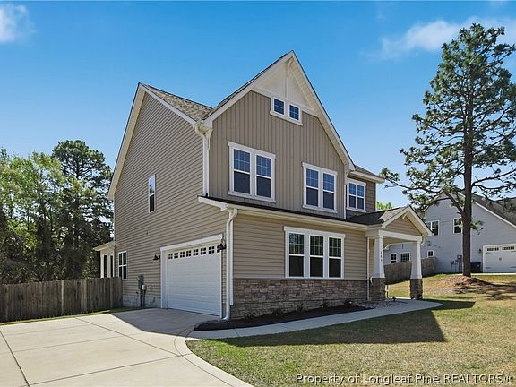 4th image of 264 Heatherwood Dr