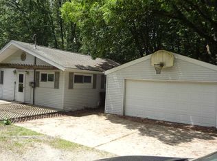 67830 Patnaude Ln, Lakeville, IN 46536