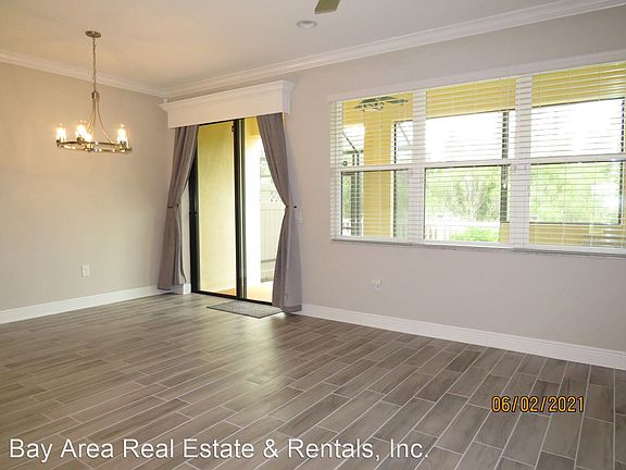 4th image of 30227 Southwell Ln