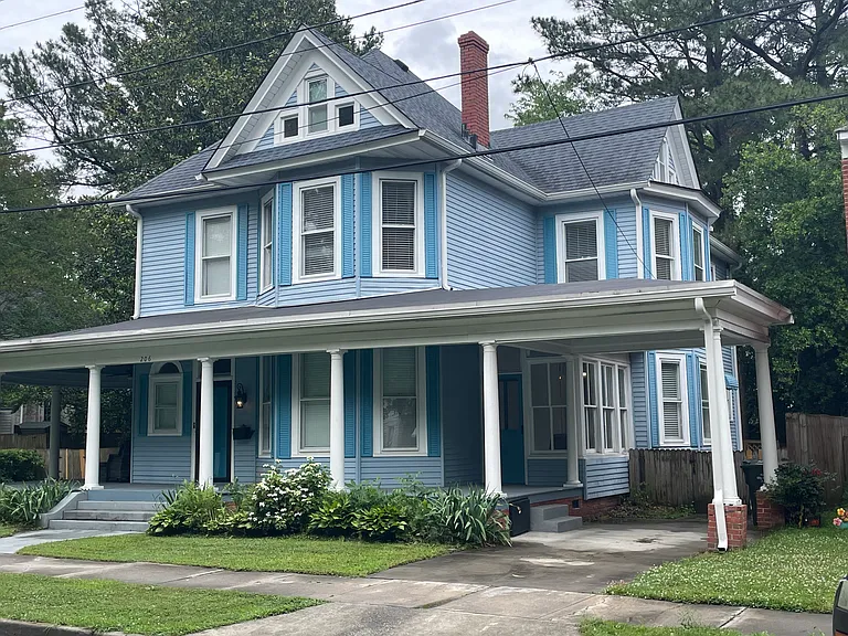 206 Linden Ave — Photo 1