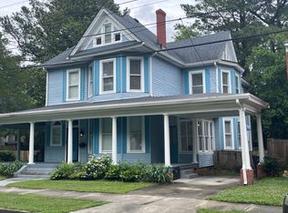 206 Linden Ave, Suffolk, VA 23434