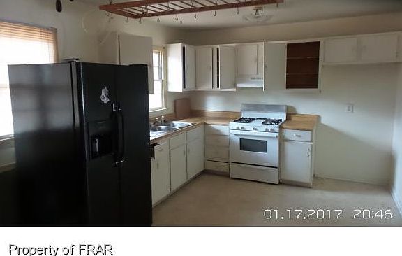 3rd image of 1429 Hialeah Ct