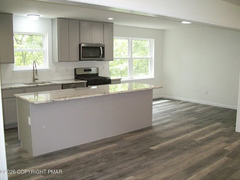 2634 Majestic Ct — Photo 6