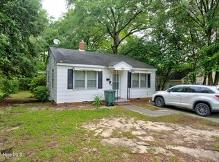 304 Myrtle Ave, Hamlet, NC 28345
