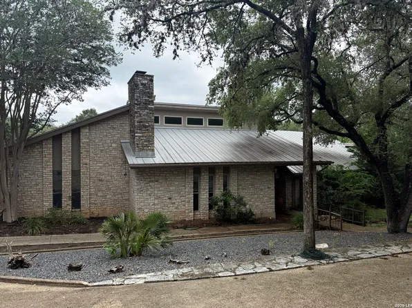 14016 MINT TRAIL DR, Hill Country Village, TX 78232