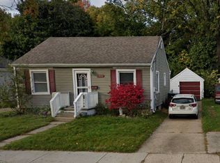 1204 George St, Lansing, MI 48910