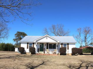 427 Pulaski High School Rd, Pineview, GA 31071