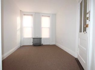 153 Eckford St APT 1R, Brooklyn, NY 11222