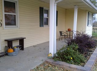 9483 206th Rd, Nortonville, KS 66060