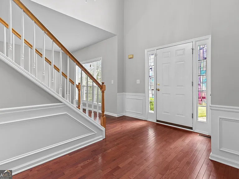 2315 Hiawassee Dr — Photo 3