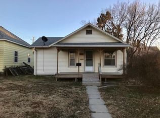 207 E Kansas Ave, Smith Center, KS 66967