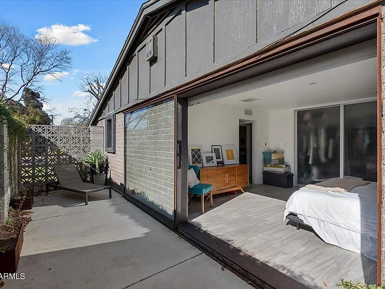 6643 N 7th Dr — Photo 14
