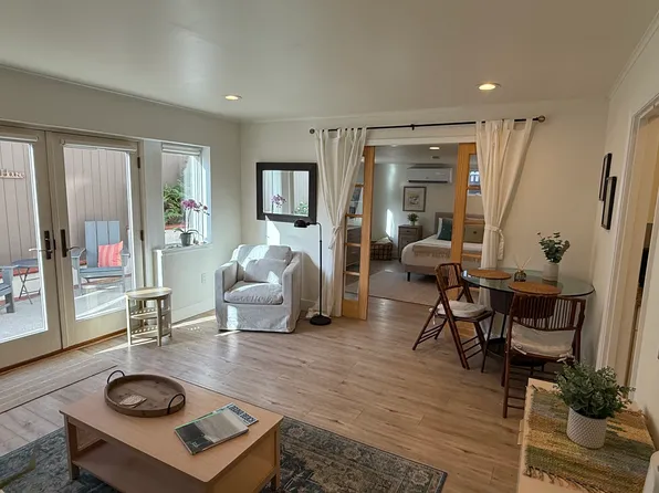 480 Blumont St #B, Laguna Beach, CA 92651