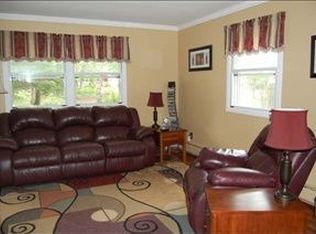 4 Cypress Point, Clifton Park, NY 12065