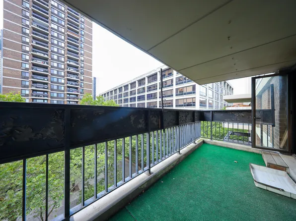 90 Beekman Street image 18 of 19