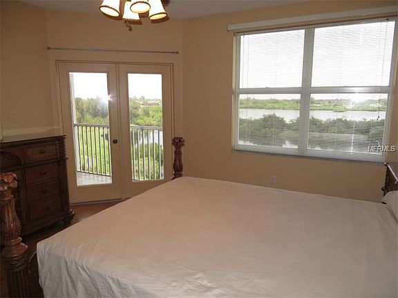 5th image of 6475 Shoreline Dr APT 5405