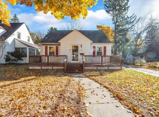 706 Carver Ave, Ypsilanti, MI 48198
