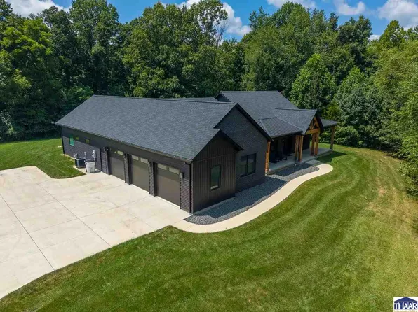9757 Conner Ct, Terre Haute, IN 47802